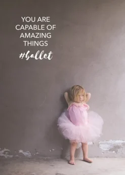 Dansebutikken Andet Til Ballet-Balletplakat lille pige rosa tutu