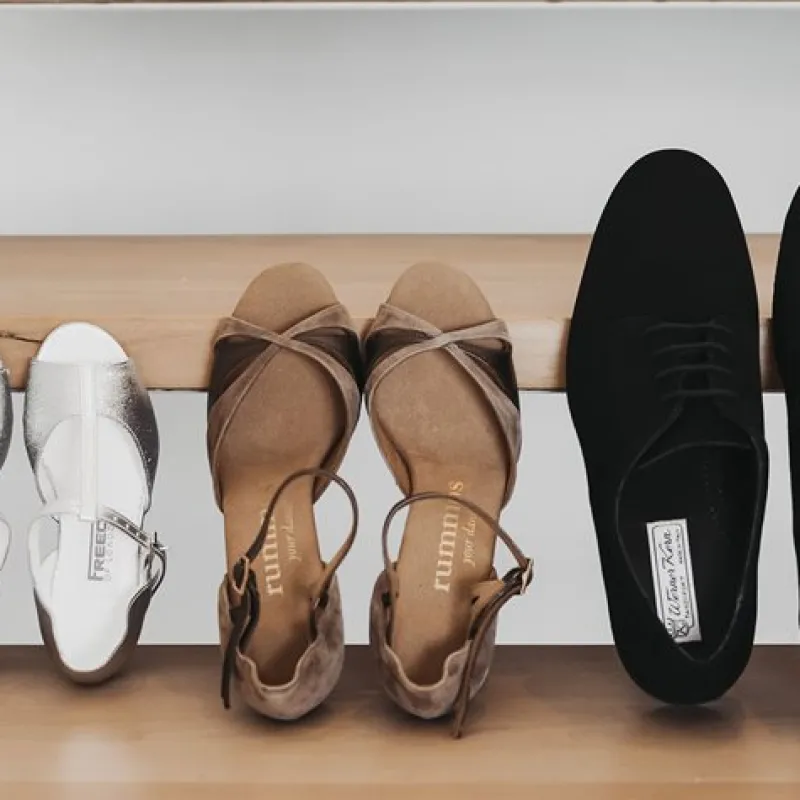 Dame Dansebutikken Brudesko|Salsasko Damer-Beige/brun ruskinds dansesko 6 cm hæl Rummos