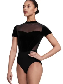 Dame Dansebutikken Dragter Til Skøjteløb|Dragter Damer-Bloch sort dragt med korte ærmer