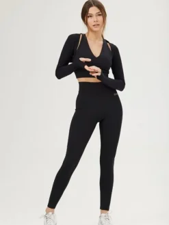 Dame Dansebutikken Pilates Overdele|Overdele Damer-Drop of Mindfulness bolero i sort
