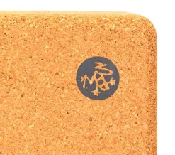 Dansebutikken Andet Til Yoga-Manduka yogablok i kork