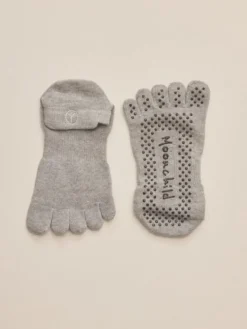 Dansebutikken Andet Til Yoga-Moonchild grå toe socks til yoga