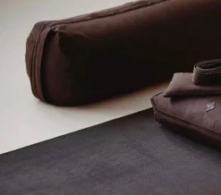 Dansebutikken Andet Til Yoga-Simple Days yogapølle i brun