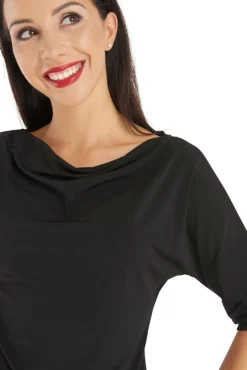 Dame Dansebutikken Danseoverdele Damer-Sort bluse med bådhals og halv lange ærmer