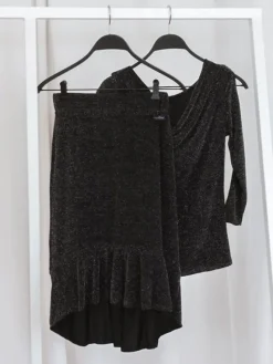 Dame Dansebutikken Danseoverdele Damer-Sort dansebluse med glimmer og flotte ærmer