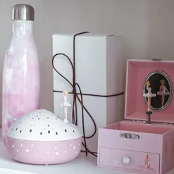 Børn Dansebutikken Balletting Børn-Stjerne projektor med musik og balletdanser.