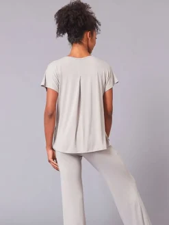 Dansebutikken Pilates Overdele|Yogabluser-Tempsdanse latte farvet blød bambus t-shirt