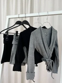 Dame Dansebutikken Overdele Damer|Ballet Strik Damer-Wearmoi sort slå om overdel ballet og gymnastik